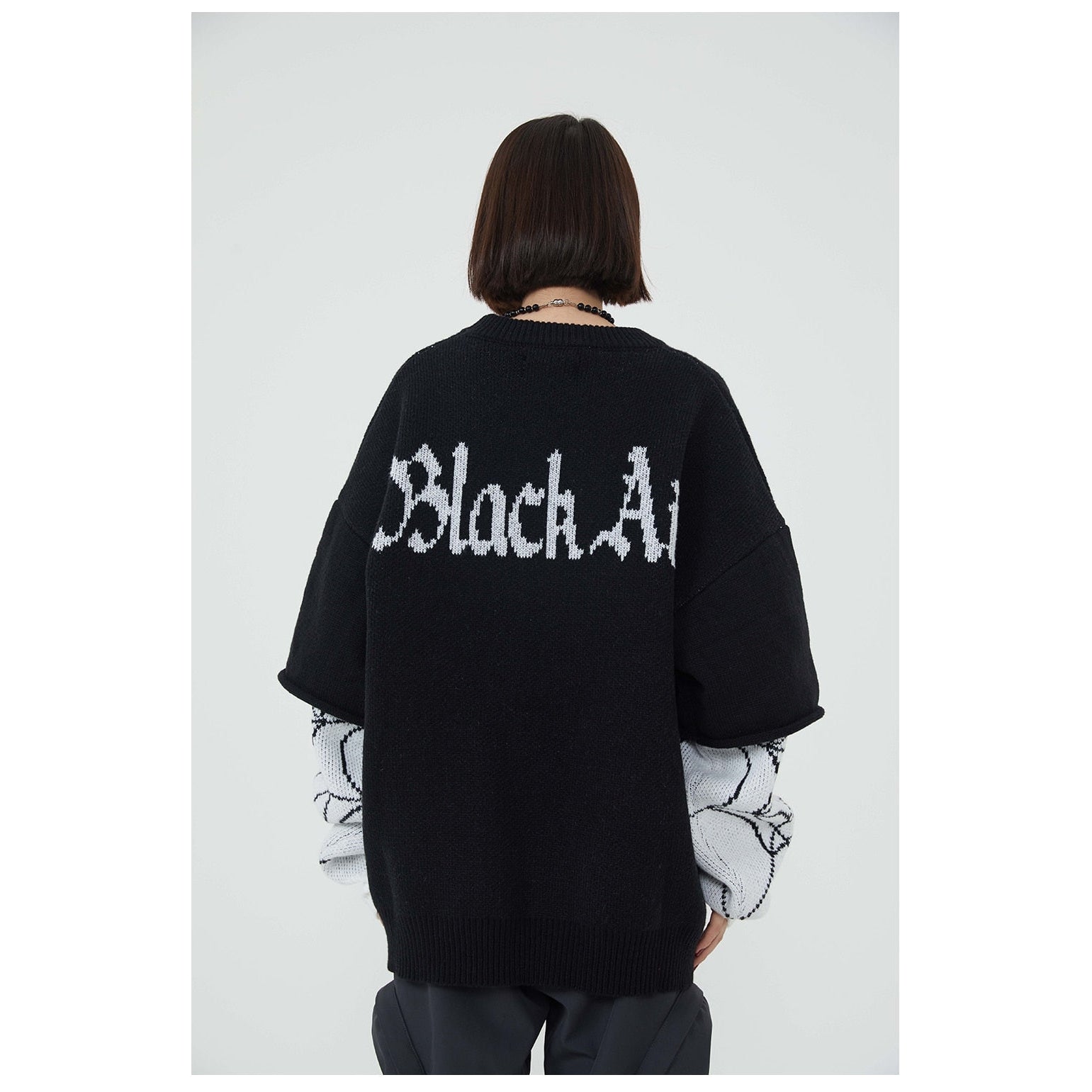 BLACKWEB SWEATER