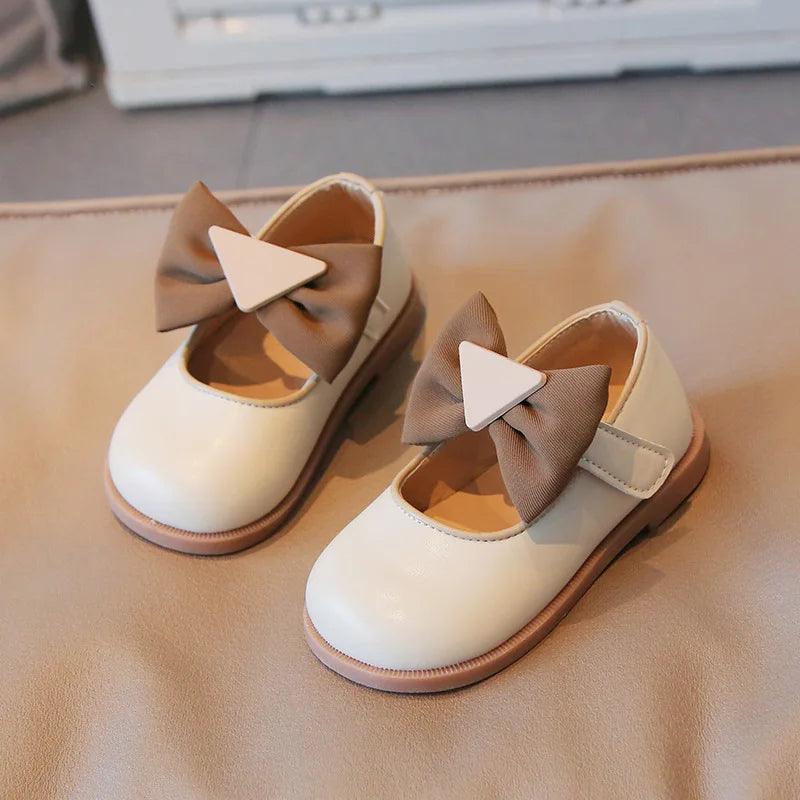 Leather Casual Shoes for Children Girls - Triangular Patch - G06042