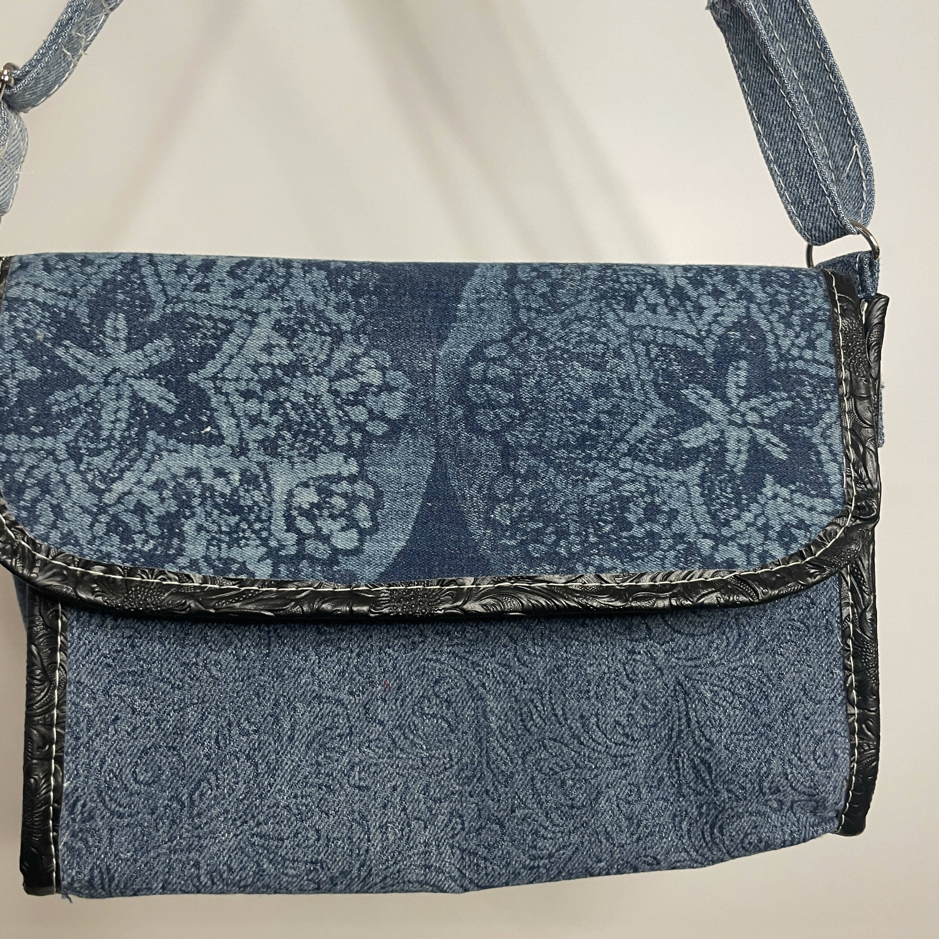 Lorna M Designs - Totes, purses & backpacks--upcycled