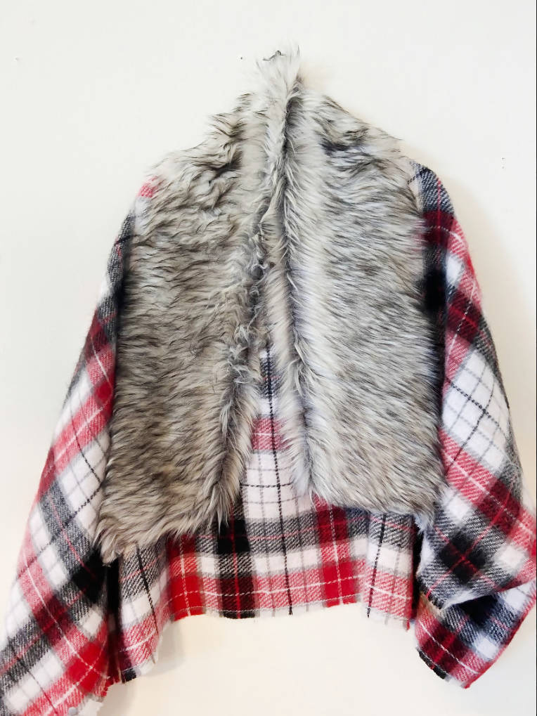 Lorna M Designs- Faux-Fur Collar Wraps