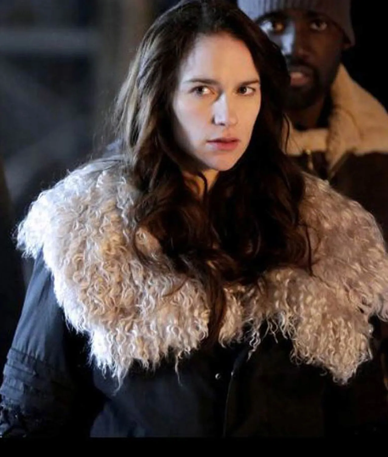 Wynonna Earp S04 Melanie Scrofano Coat | Abbraci